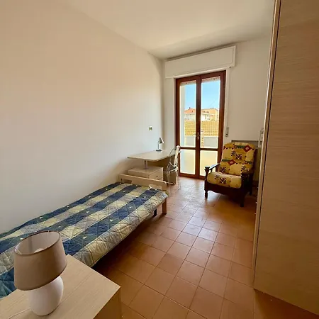 Lejlighed Trilocale, Centralissimo, Mare *